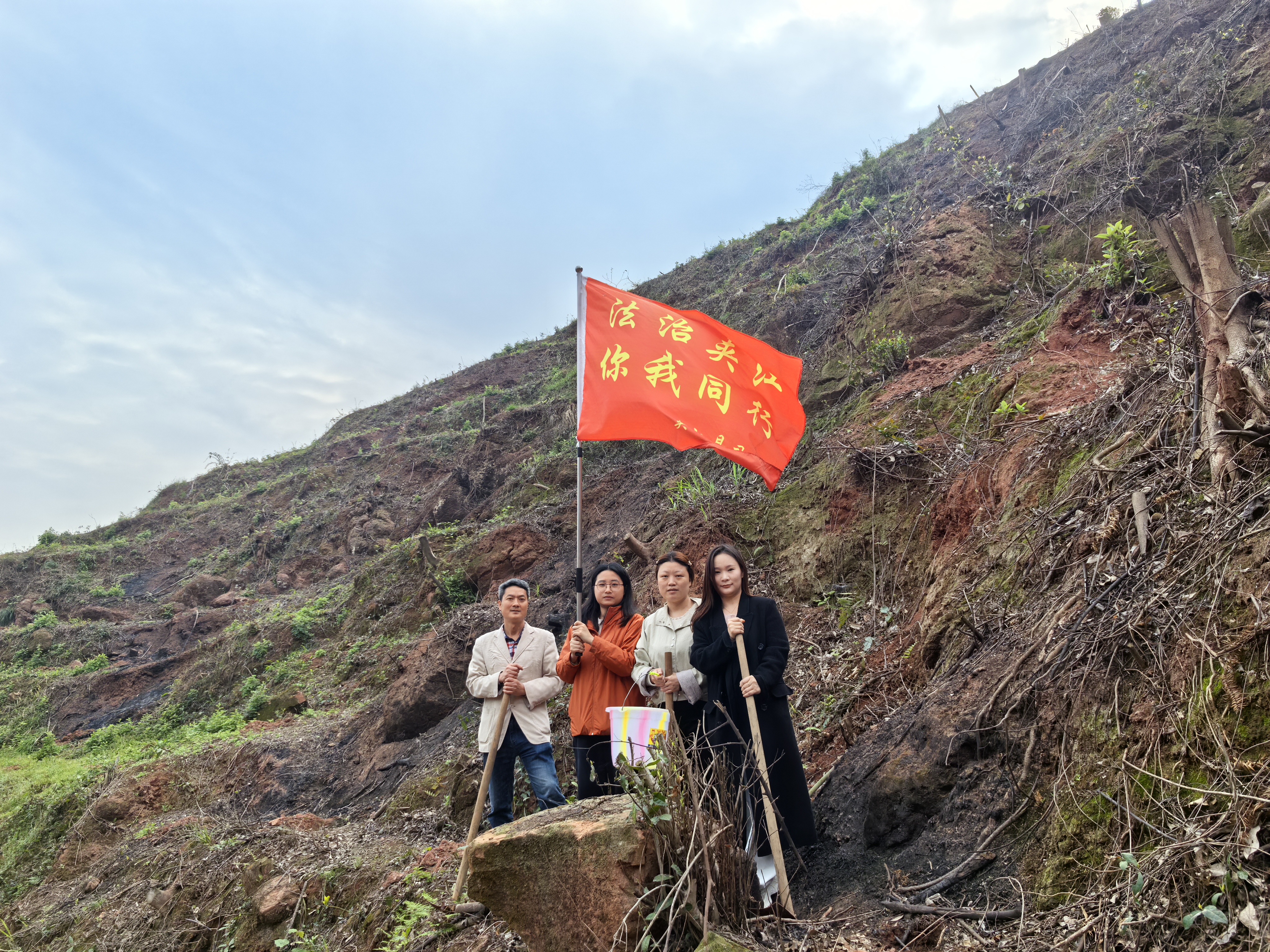 55c0106946095e6e67d4a5f758239047